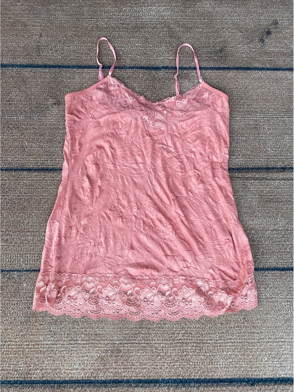 Y2K lace trim crinkle cami pink XL Maurices fairy babydoll 90s coquette layering